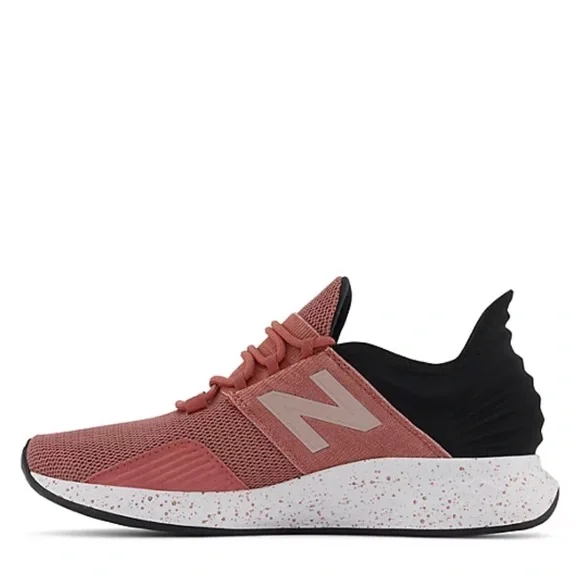 BRAND NEW NEW BALANCE WOMENS FRESH FOAM ROAV RUNNING SHOE - CHAMPAGNE - Picture 3 of 5